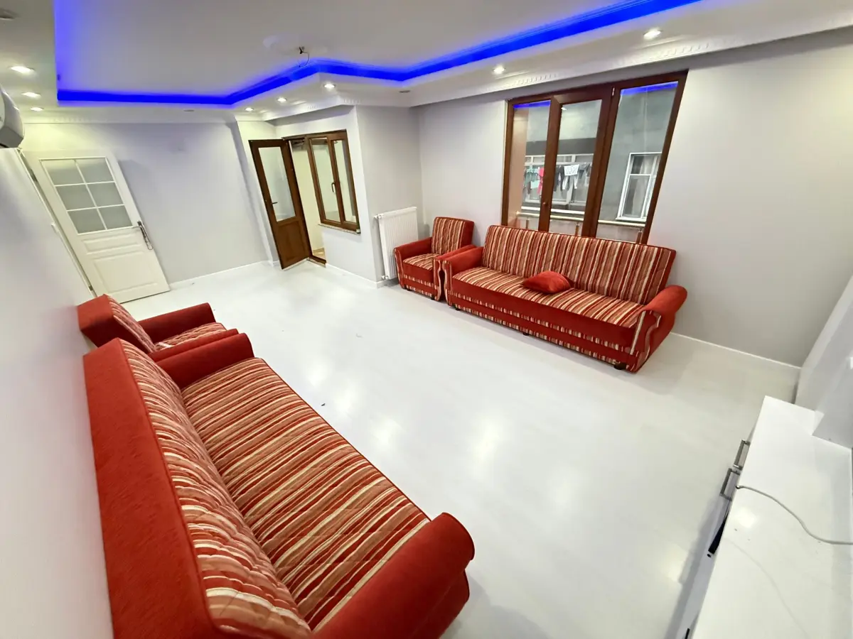 SULTANÇİFTLİĞİ MAHALLESİ 3+1 135m2 1. KAT TRAMVAYA ÇOK YAKIN LÜX SATILIK DAİRE