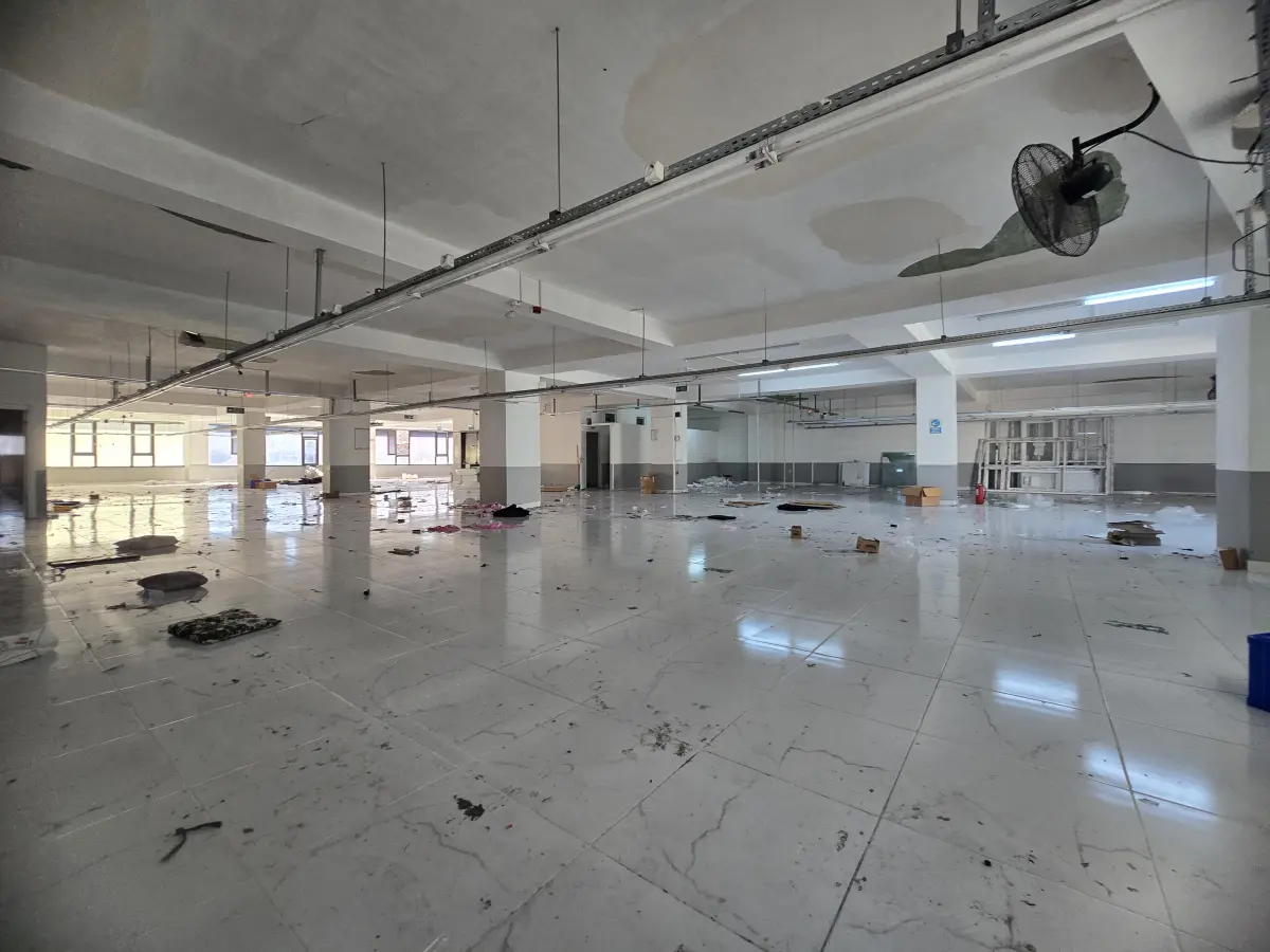 KİRALIK DÜKKAN 1100M SULTANGAZİ UĞURMUMCU KAT 3