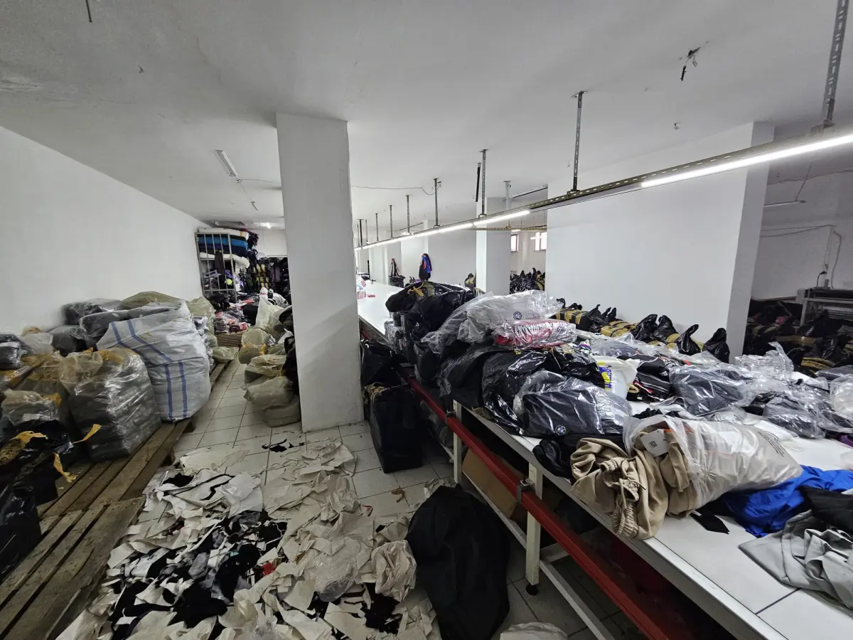 KİRALIK DÜKKAN 650M SULTANGAZİ 50 YIL MAH